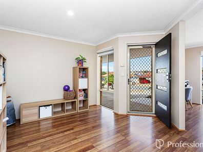 50 Goldsworthy Entrance, Alexander Heights WA 6064