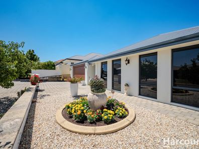 19 Bardeen Pass, Carramar WA 6031