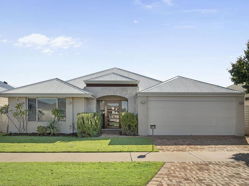 5 Garrut Way, Caversham WA 6055