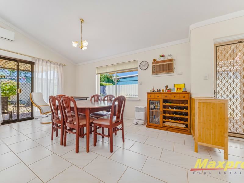4/60 Romney Way, Parkwood WA 6147