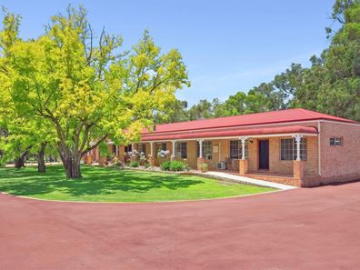 130 Rookwood Street, Henley Brook WA 6055