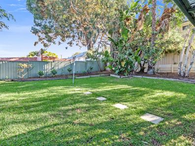 15 Dean Street, Karrinyup WA 6018