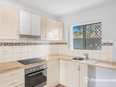 5/2 Dalziell Street, Maddington WA 6109