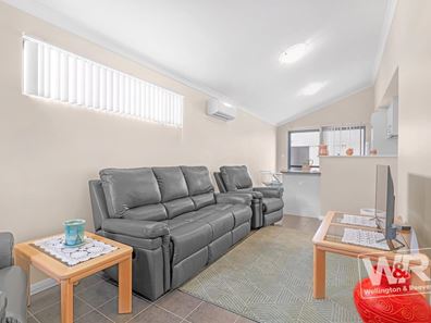 25/20 Grove Street West, Little Grove WA 6330