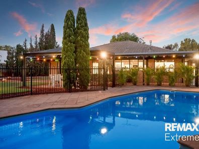 14 Taittinger Grove, The Vines WA 6069