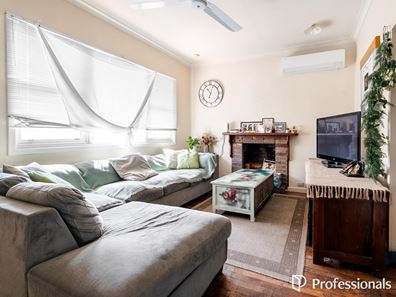 5 Sussex Road, Forrestfield WA 6058