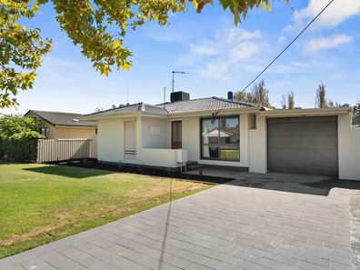 18 Cygnus Street, Rockingham WA 6168