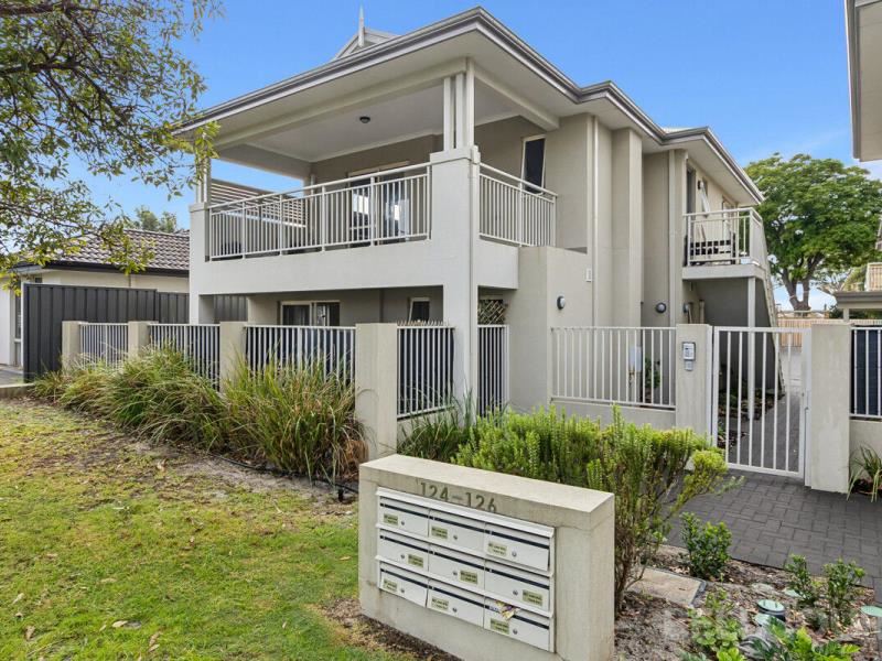 1/124 First Avenue, Bassendean