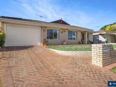 15 Tangerine Close, Seville Grove WA 6112