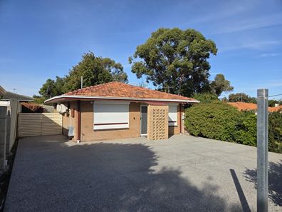 9A Dean Rd, Bateman WA 6150