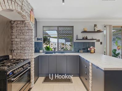 9 Walter Drive, Collie WA 6225