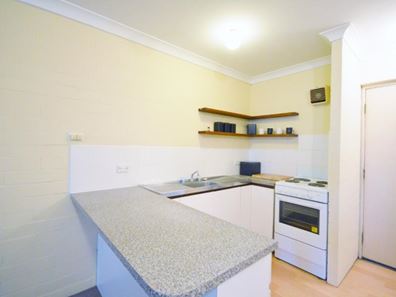 16/21 Leonard Street, Victoria Park WA 6100