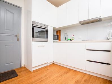 8/34 Threadfin Loop, South Hedland WA 6722