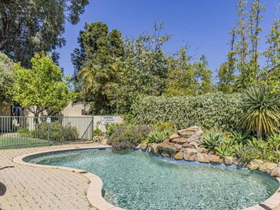 20w/24 Pearson  Street, Churchlands WA 6018