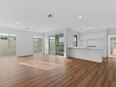 15 Marigold Way, Alkimos WA 6038