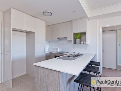 4/1 Kentucky Court, Cockburn Central WA 6164