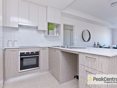4/1 Kentucky Court, Cockburn Central WA 6164