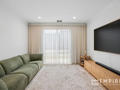 1 Cara Way, Coogee WA 6166