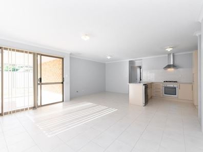 21A Comino Street, Cloverdale WA 6105