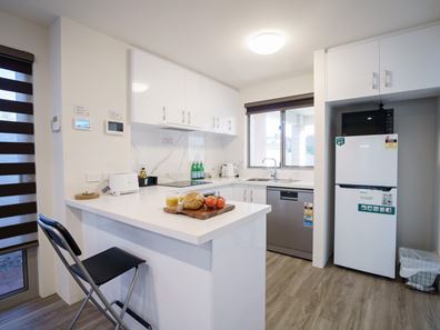 1/393 Belgravia Street, Cloverdale WA 6105