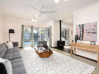 8A Narla Road, Swanbourne WA 6010