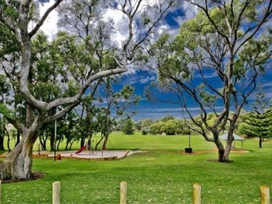 94b Ventnor Street, Scarborough WA 6019