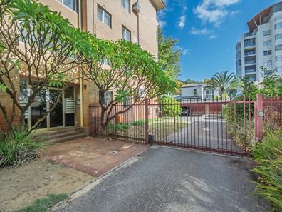 22/89 Mill Point Road, South Perth WA 6151