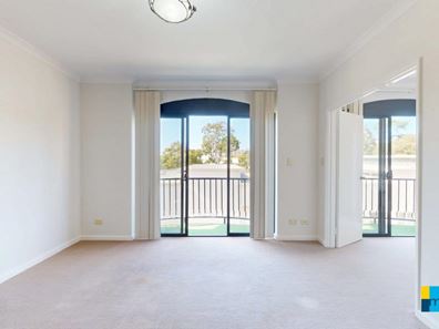 29/11 Regal Place, East Perth WA 6004