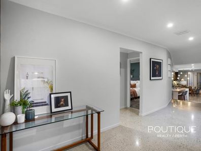 43 Burroughs Road, Karrinyup WA 6018