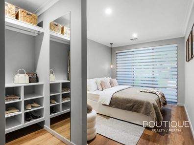 43 Burroughs Road, Karrinyup WA 6018