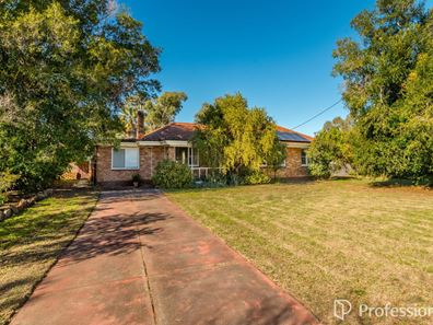 24 Harris Street, Beckenham WA 6107