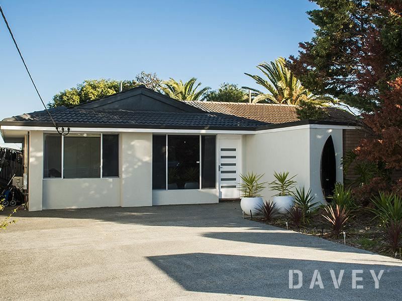 62B Beach Road, Watermans Bay