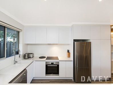 62B Beach Road, Watermans Bay WA 6020