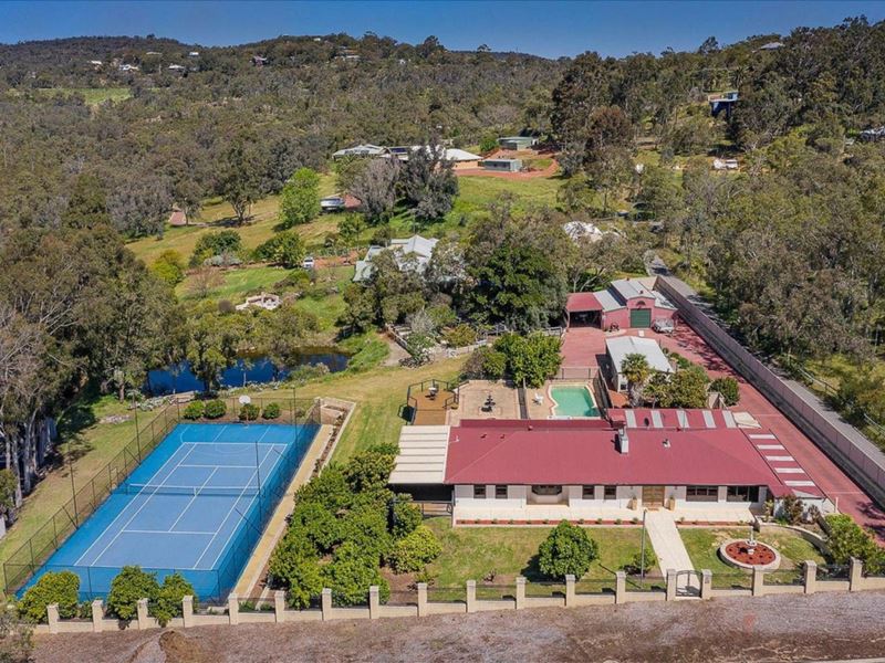 12 National Park Road, Swan View WA 6056