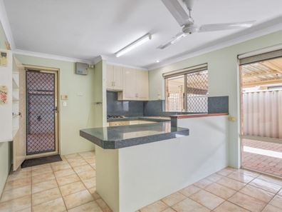 12 Tinsley Close, Atwell WA 6164