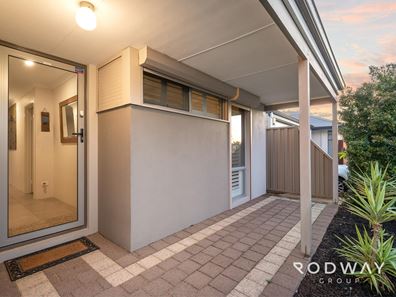 15 Mulling Road, Martin WA 6110
