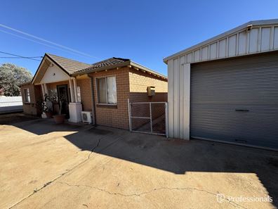 148A Campbell Street, West Lamington WA 6430