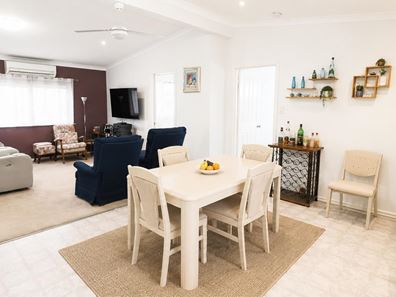 142/1 Williams Way, Seabird WA 6042