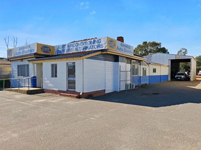 1708 Albany Highway, Kenwick WA 6107