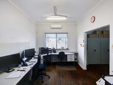 1708 Albany Highway, Kenwick WA 6107