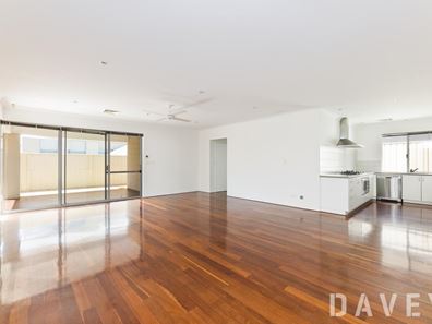 244 Holbeck Street, Doubleview WA 6018