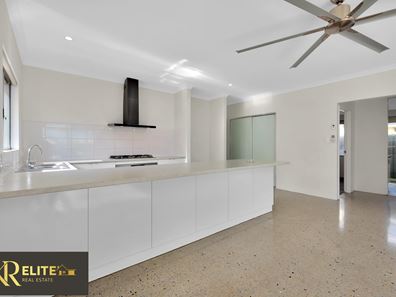 20 Rhone Way, Piara Waters WA 6112