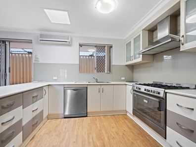 4 Sheoak Street, Greenwood WA 6024