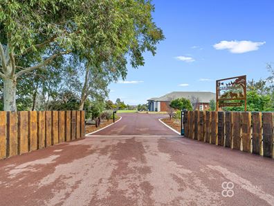 33 McMahon Road, North Dandalup WA 6207