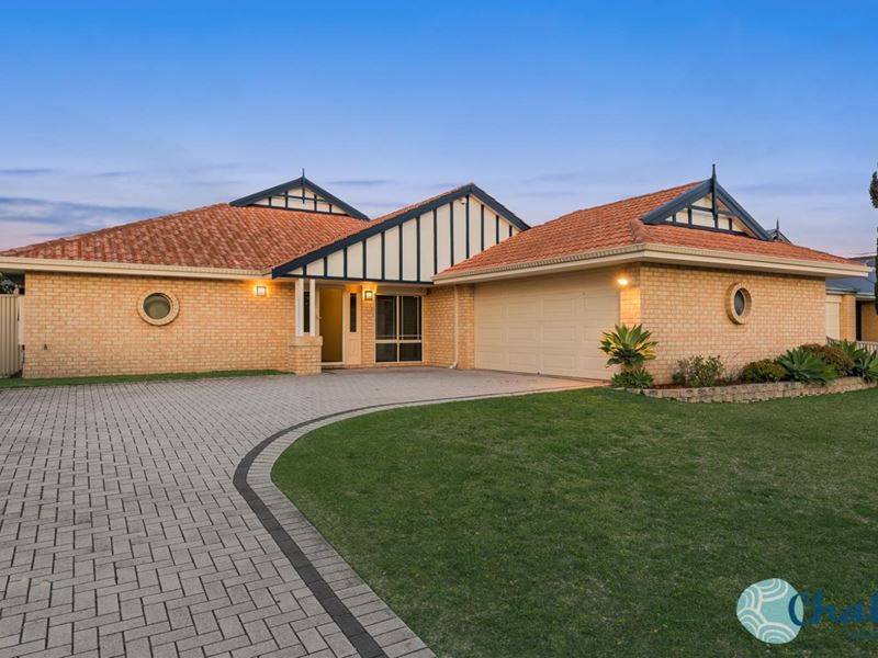 15 Ambleside Parade, Waikiki WA 6169