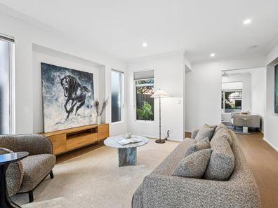 5 School Road, Dalkeith WA 6009