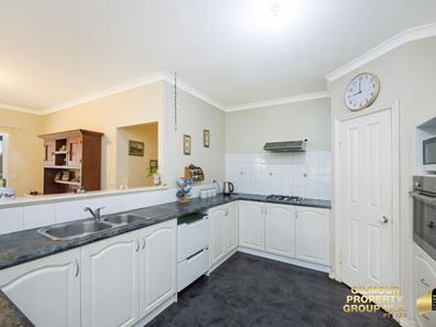 605 Orchard Road, Wooroloo WA 6558