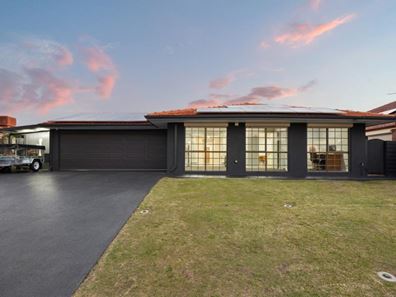 25 Towerhill Road, Alexander Heights WA 6064