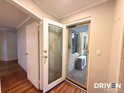 2/17 Eleanor Street, Como WA 6152