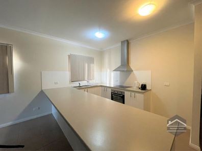 2/13 Delamere Place, South Hedland WA 6722